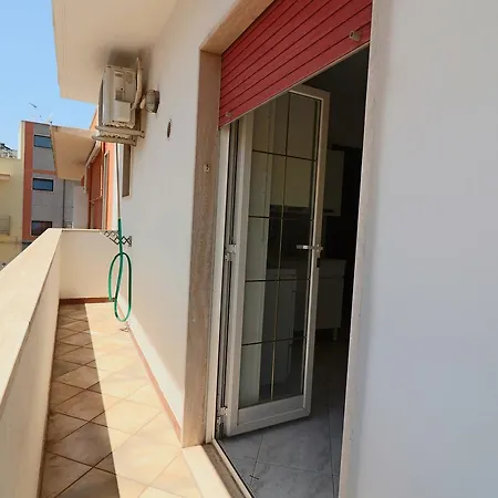 Casa Vacanza Maristella A Tatil Evi Galatone