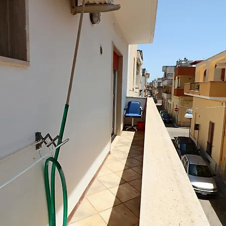 Casa Vacanza Maristella A Tatil Evi Galatone